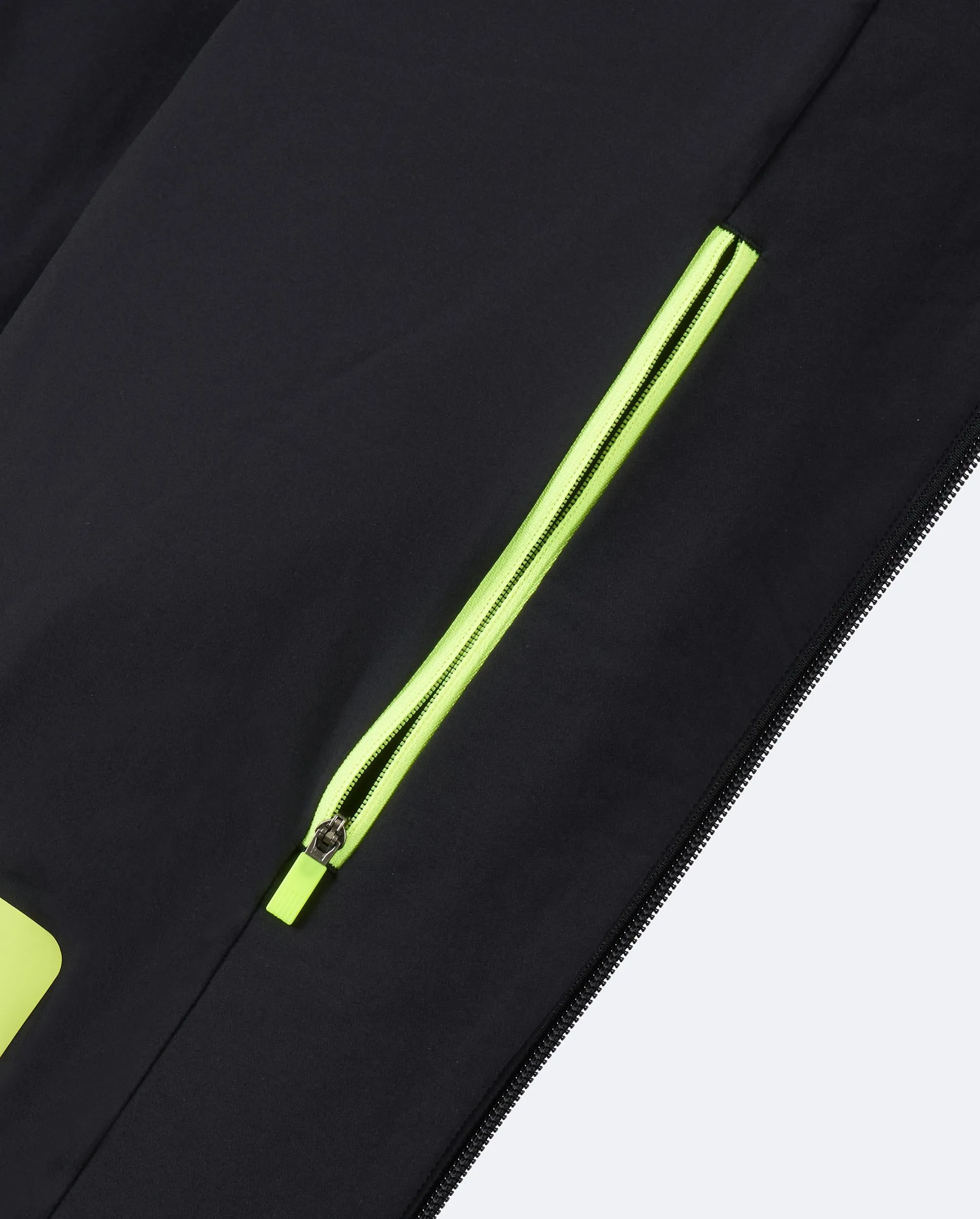 1010706-008 | MEN'S K-SWISS LOGO STAND COLLAR JACKET | BLACK