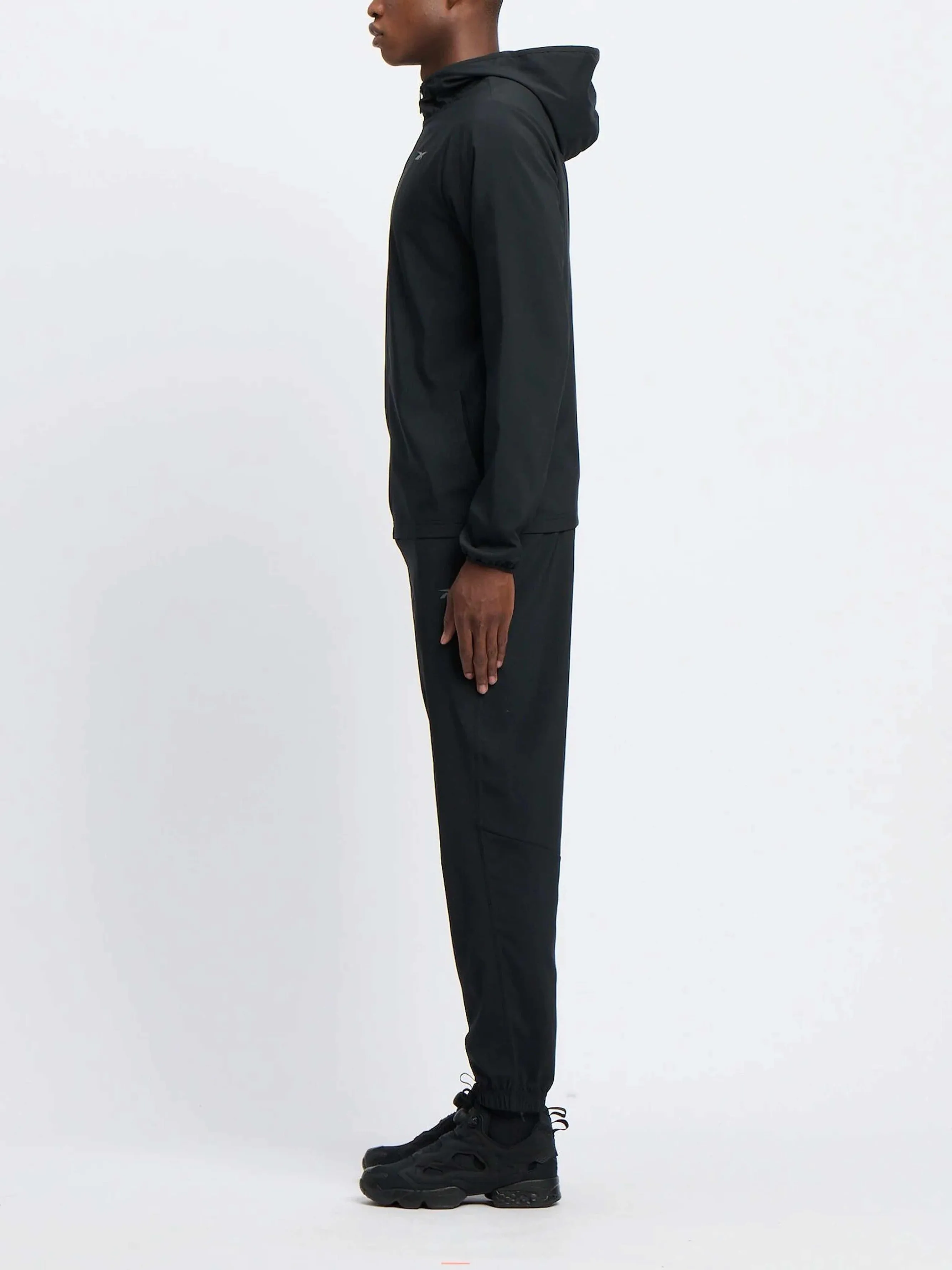 Id Train Woven Jacket Black