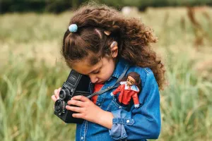 Mia, Wildlife Photographer