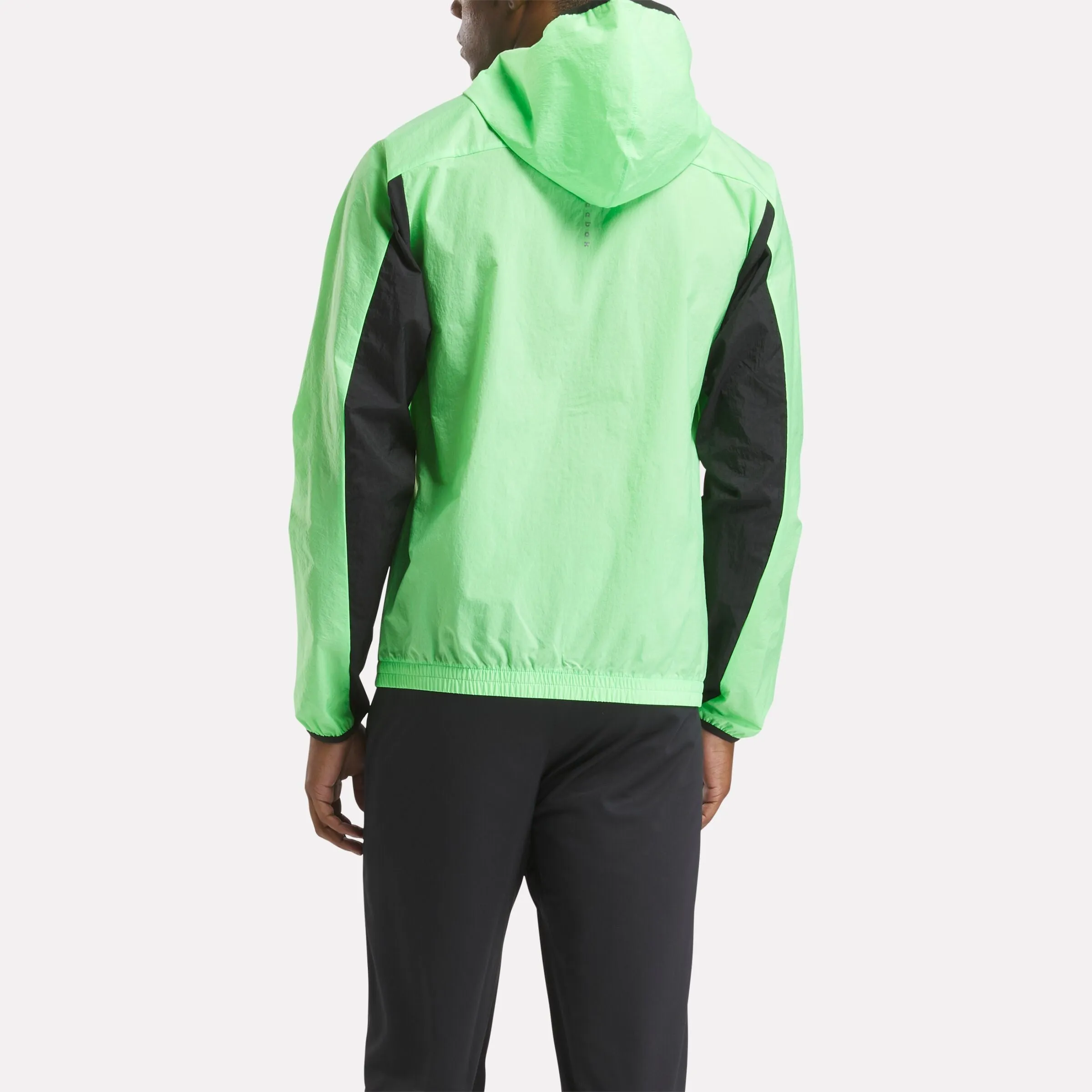 Running Woven Wind Jkt Solar Lime