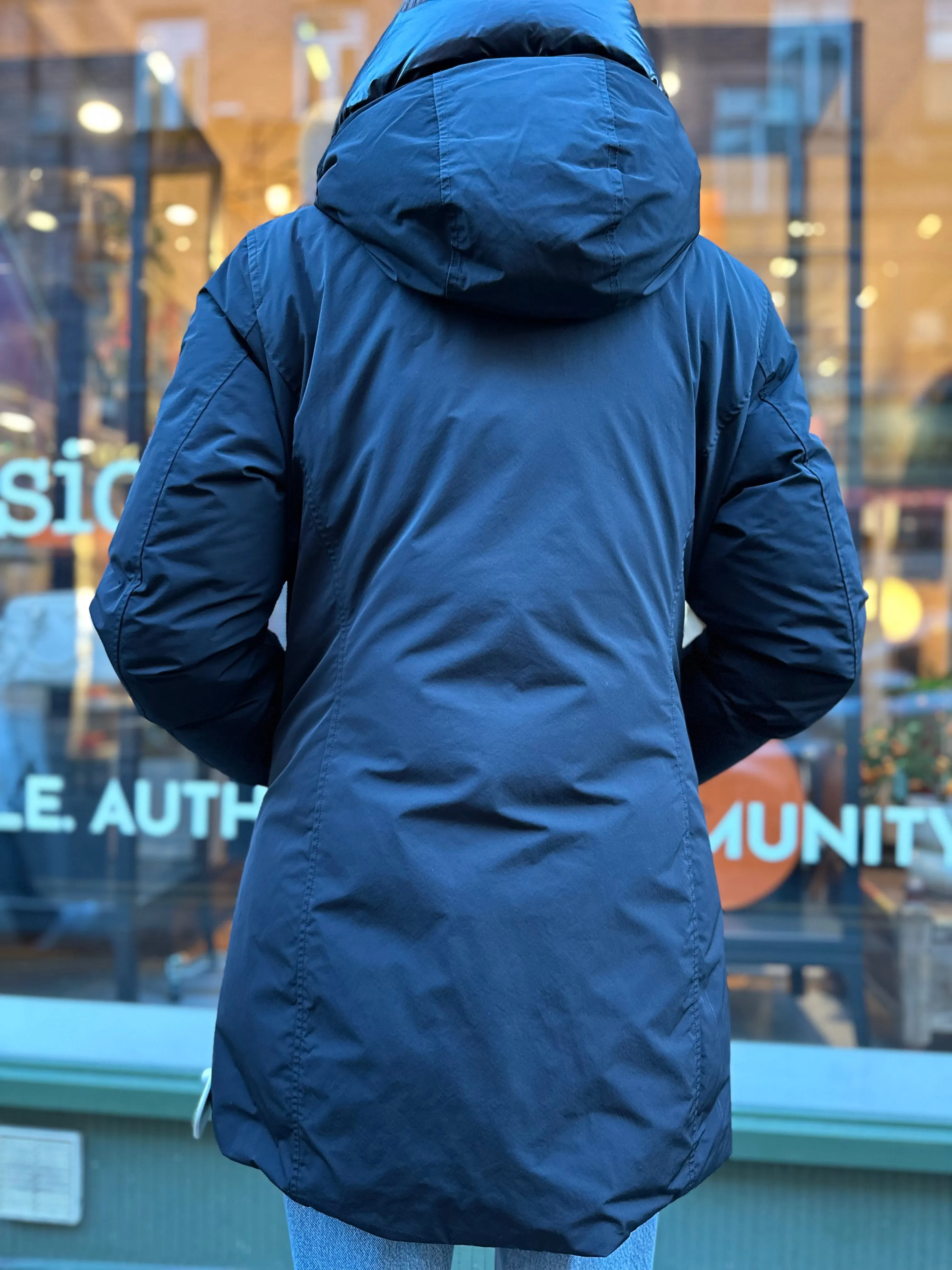 Woolrich Size X-Large Black Jacket